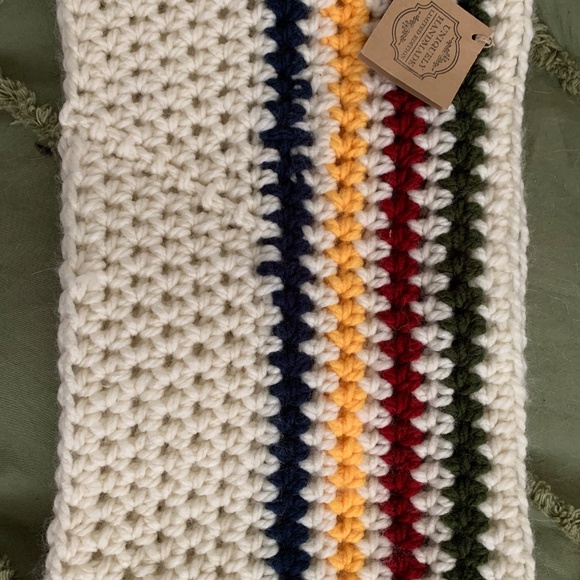 Hudson Bay colors circular neck scarf - Picture 2 of 2